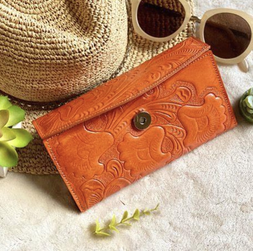 handmade leather wallets