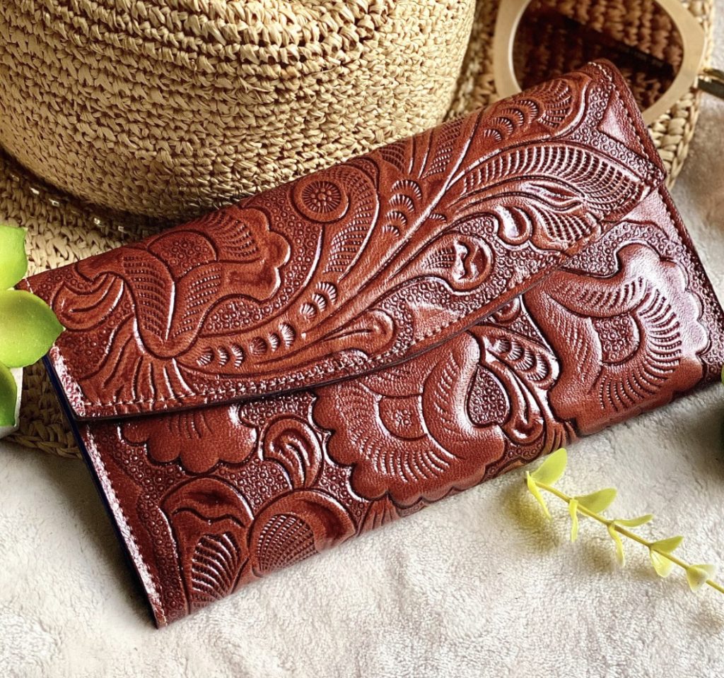 handmade leather wallets