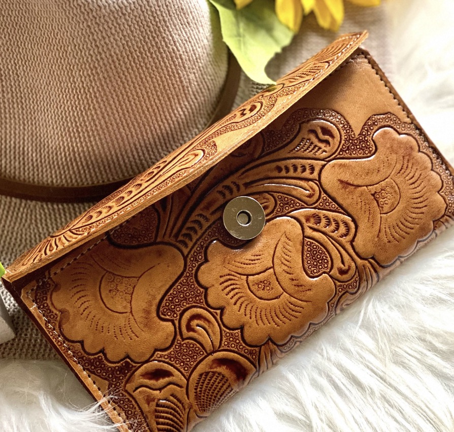 womens leather wallets