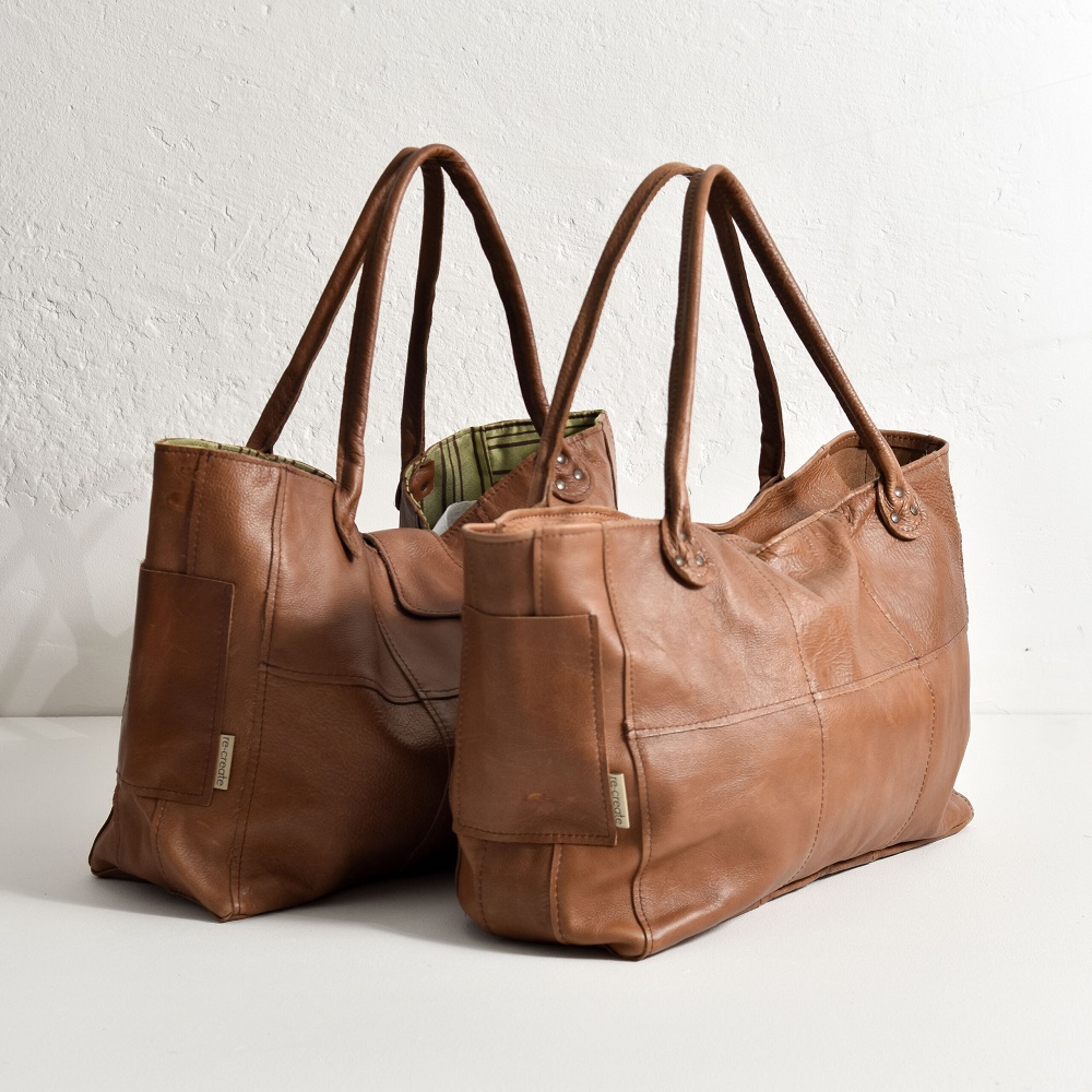 leather tote bag